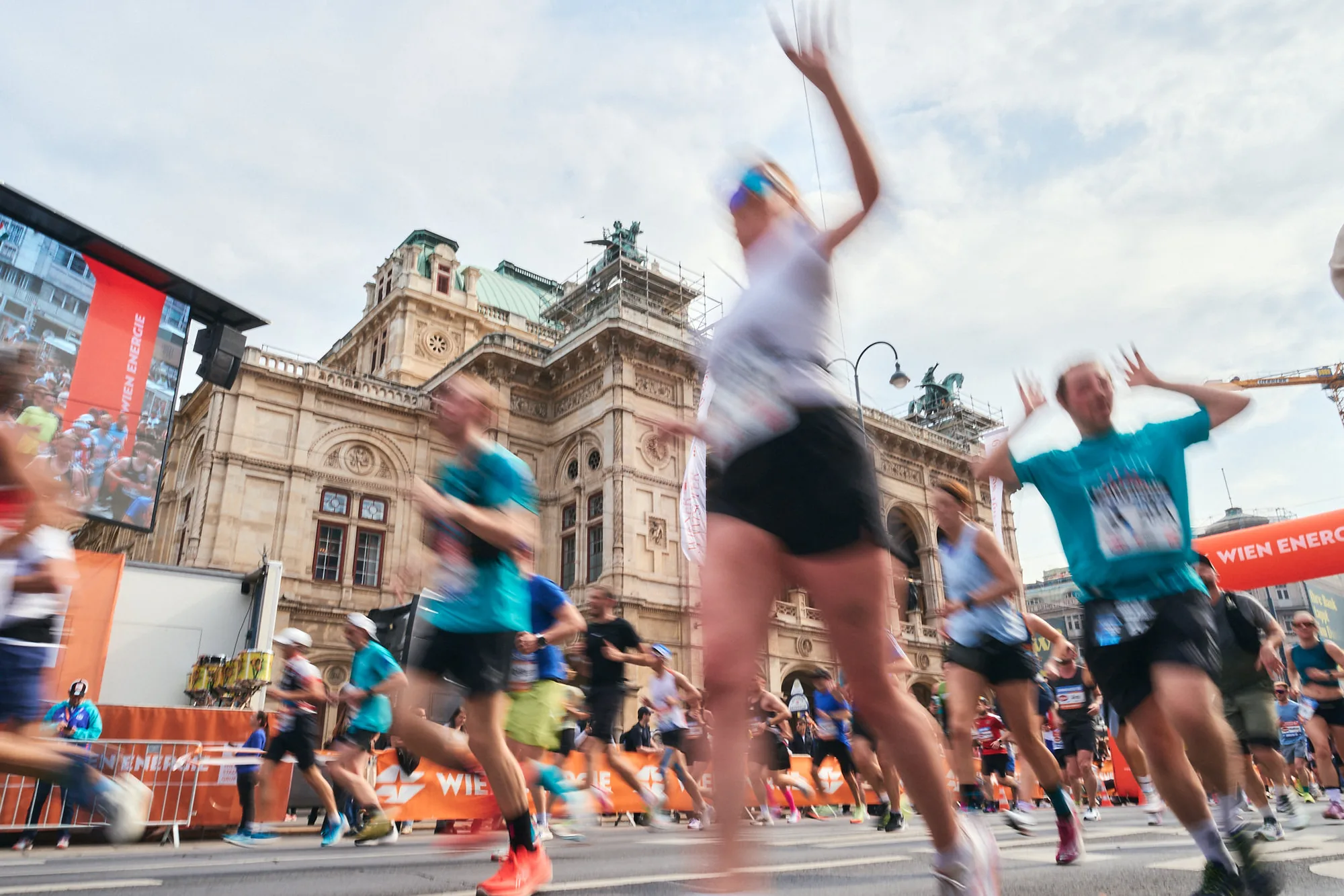 Corridori davanti all'Opera di Stato, edizione 2026